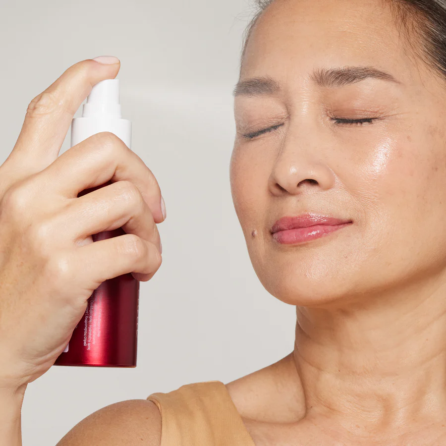Model_Pommisst2 POMMISST™ Hydration Spray - Image 2